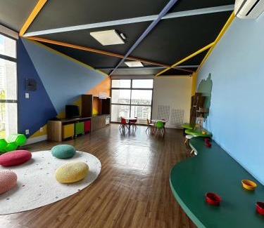 Centro Apartment | Studio com piscina e academia no Independência 915