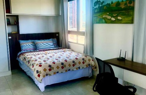 Matriz Apartment | Studio com varanda no coração de Curitiba!