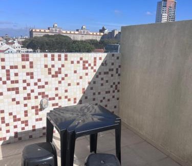 Matriz Apartment | Studio com varanda no coração de Curitiba!