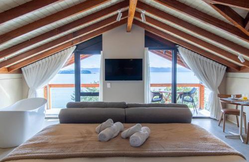 Sambaqui Apartment | Studio com vista deslumbrante do mar HS9005