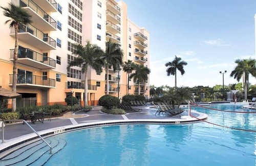 Survey Creek Condo | Studio Condo Pompano Beach Fun In Sun!
