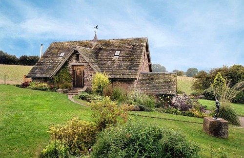 Tenbury Wells Cottage | Studio conversion rated 4-star by the tourist board
