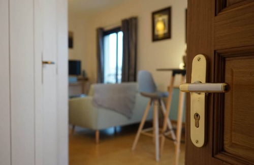 Brive-la-Gaillarde Apartment | ★ Studio Cosy ★ Terrasse ★ Vue imprenable