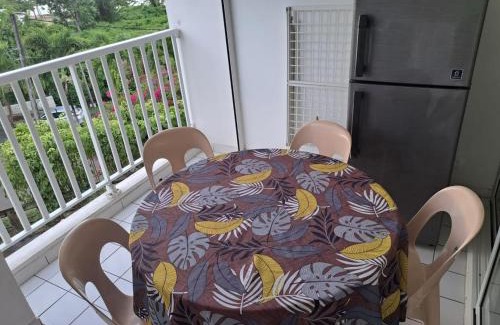 L'Autre-Bord Apartment | Studio cosy les pieds dans l'eau à l'autre bord