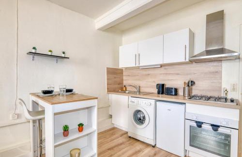 Neuville-sur-Saone Apartment | Studio cosy - Plein coeur de Neuville
