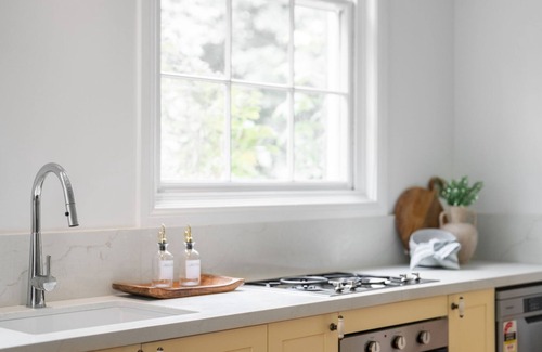 Alpine House | Studio Cottage, Alpine, Southern Highlands