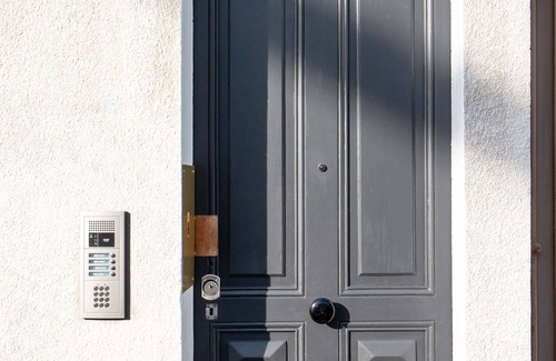 La Roche-sur-Yon Apartment | Studio D, in the center of town, cosy and warm.