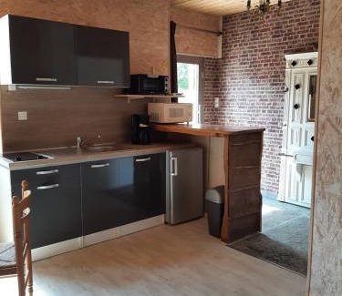 Soucia Apartment | Studio dans bâtisse typique du Jura