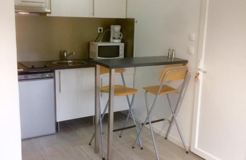 Pont Royal Apartment | studio dans la pinede L isle sur la sorgue