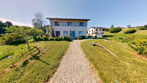 Bellerive Apartment | Studio de vacances avec vue sur le lac de Morat
