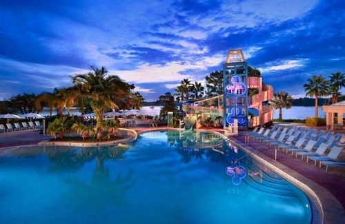 Bay Lake Resort | Studio Deluxe