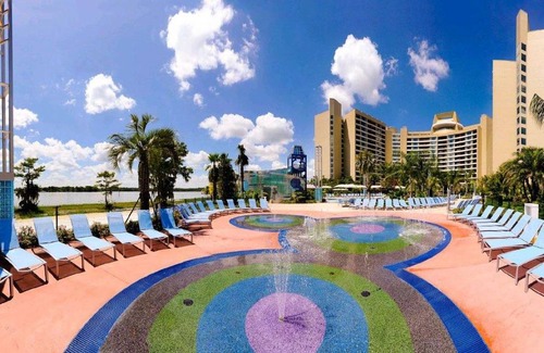 Bay Lake Resort | Studio Deluxe