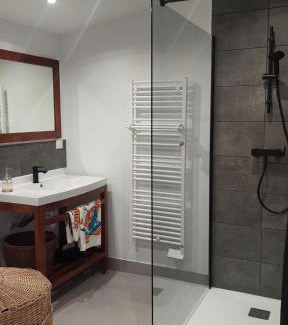 Saint-Medard Apartment | Studio du domaine équestre B & G
