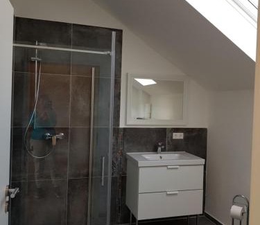 Sankt Johann Apartment | Studio EifelGlück