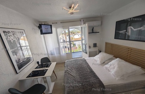 Naturist Village Apartment | Studio Elixir