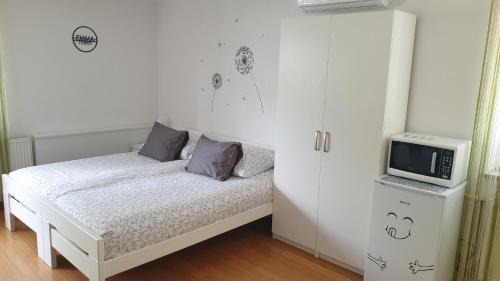 Ljubljana Apartment | Studio EMMA Ljubljana - FREE parking, AC, Wifi