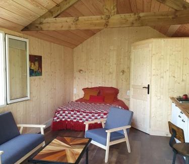 Villevieille Ski Chalet | Studio en bois independant avec terrasse et jardin