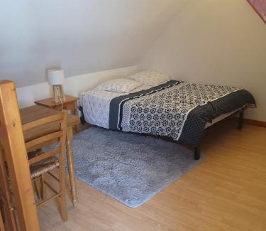 Sens Apartment | Studio entier