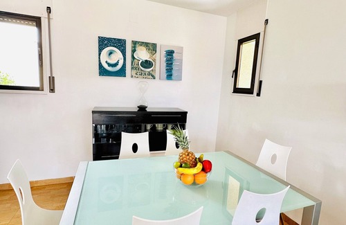 L'Hospitalet de l'Infant Apartment | Studio flat in a chalet