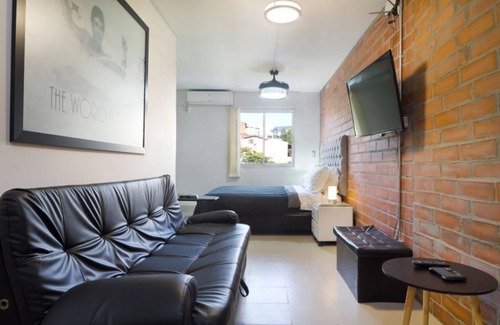 Patio Bonito Apartment | STUDIO EXITO HOT TUB
