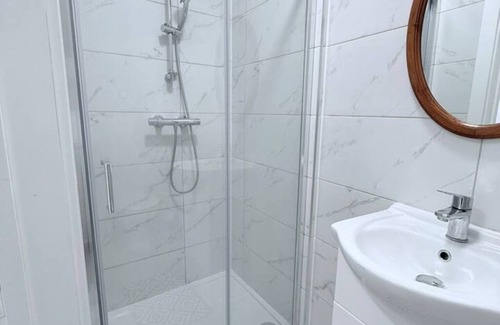 Childs Hill Apartment | Studio Flat 8 in Golders Green