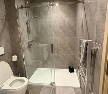 Central Milton Keynes Apartment | Studio Flat Above MK Station