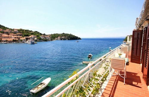 Racisce Apartment | Studio flat near beach Račišće, Korčula (AS-4341-a)