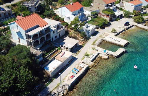 Kneza Apartment | Studio flat near beach Kneža, Korčula (AS-9166-a)