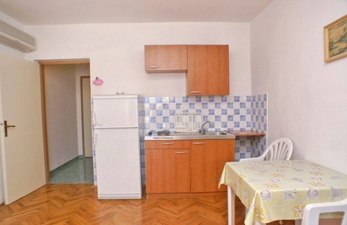 Kustici Apartment | Studio flat near beach Kustići, Pag (AS-4129-b)