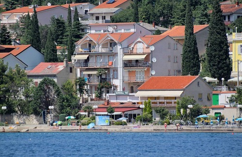 Selce Apartment | Studio flat near beach Selce, Crikvenica (AS-5206-e)