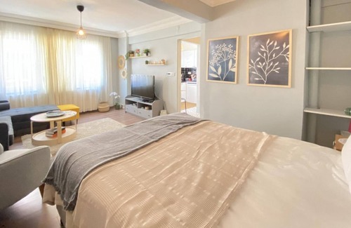 Gumussuyu Mahallesi Apartment | Studio Flat near Taksim Square in Beyoglu