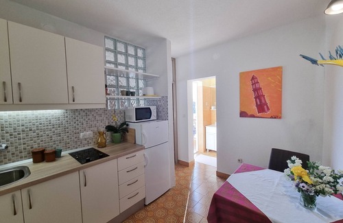 Vrboska Apartment | Studio flat with balcony and sea view Vrboska, Hvar (AS-540-a)