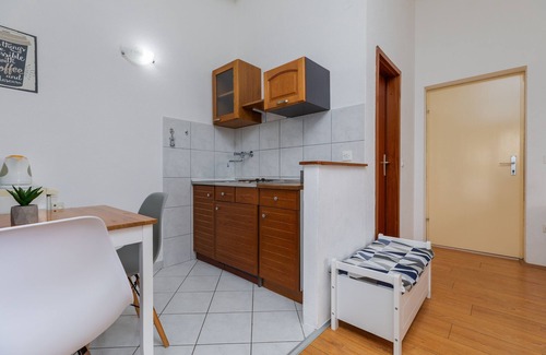 Brela Apartment | Studio flat with balcony and sea view Brela, Makarska (AS-2713-b)