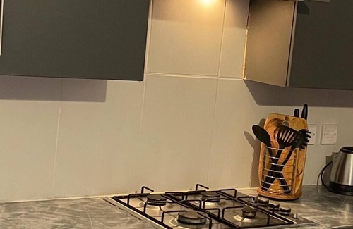 Abbey Wood Apartment | Studio flat with easy access to Central London