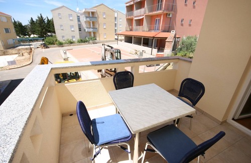 Novalja Apartment | Studio flat with terrace Novalja, Pag (AS-3294-a)