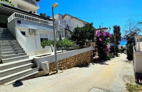 Duboka Apartment | Studio flat with terrace Duboka, Neretva Delta - Ušće Neretve (AS-23268-c)