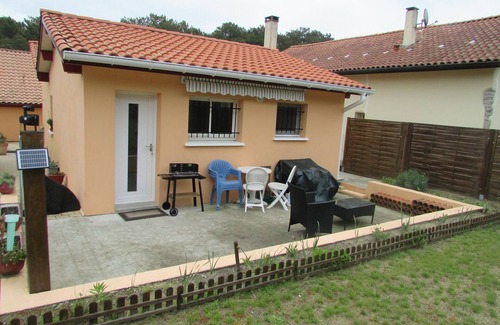 Ondres House | studio for rent in small independent house