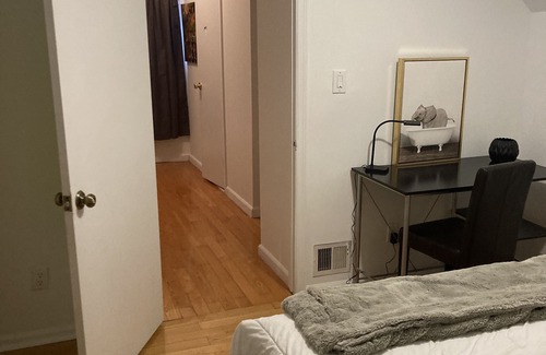 Rutherford House | Studio for rent