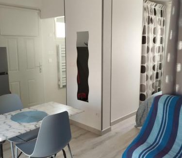 Fabregues Apartment | Studio