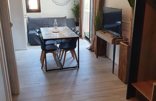 Greoux-les-Bains Apartment | Studio