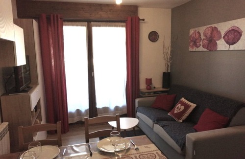 Les Contamines-Montjoie Apartment | Studio sleeps 4, 400 m from cable car