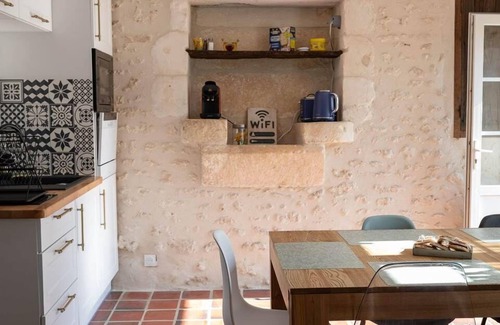 Saint-Porchaire House | Studio
