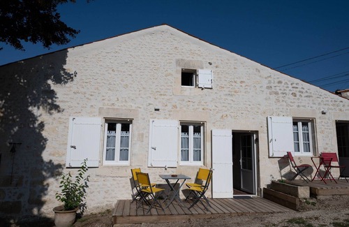 Saint-Porchaire House | Studio