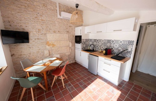 Saint-Porchaire House | Studio