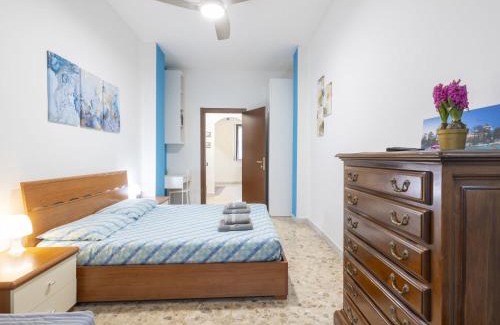 Binda Apartment | Studio Fra Cristoforo Studio Apartment by Interhome