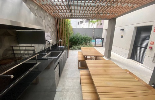 Vila Mariana Apartment | Studio Garden com Spa e Ducha na Área Privativa Externa. Metrô Vila Mariana