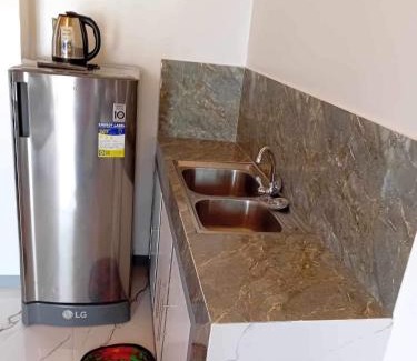 San Fernando Apartment | Studio hall unit 1