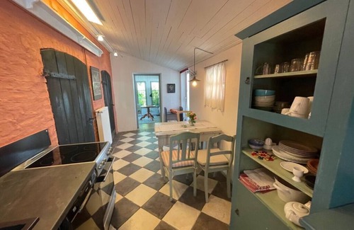 Saal House | Studio house on Hof Jumne