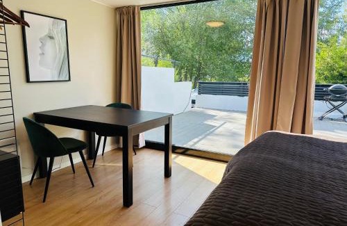 Tyreso Apartment | Studio house with sea view in Stockholm