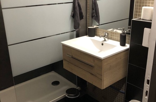 Les Chalets - Saint-Aubin - Saint-Etienne Apartment | STUDIO HYPER CENTER WITH PARKING